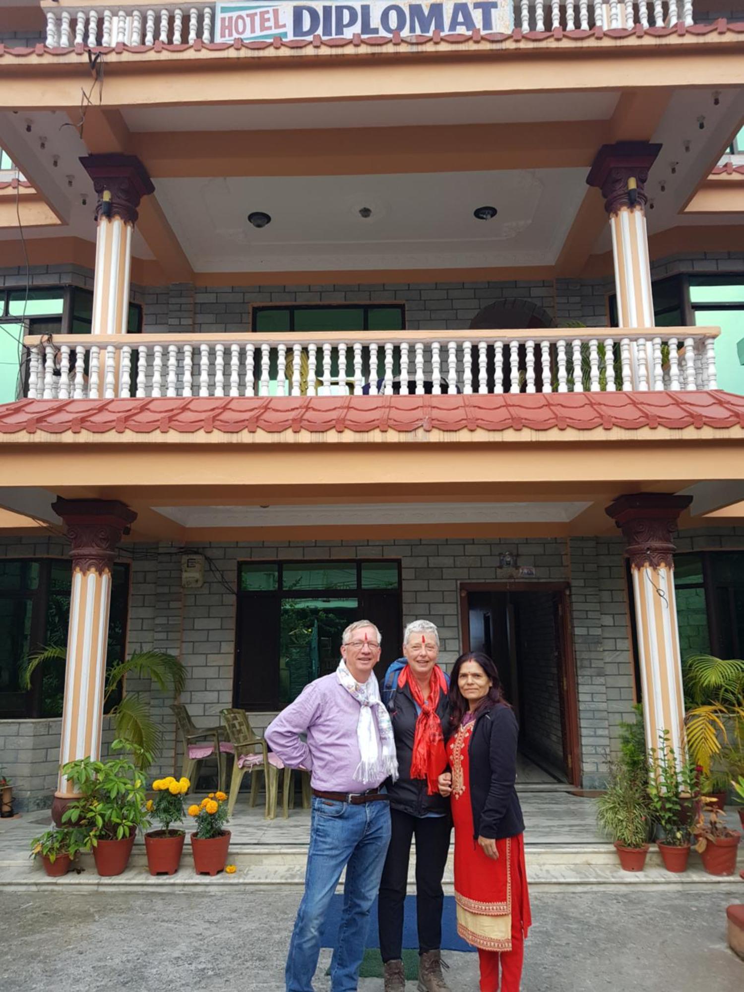 Hotel Diplomat Pokhara Exterior foto