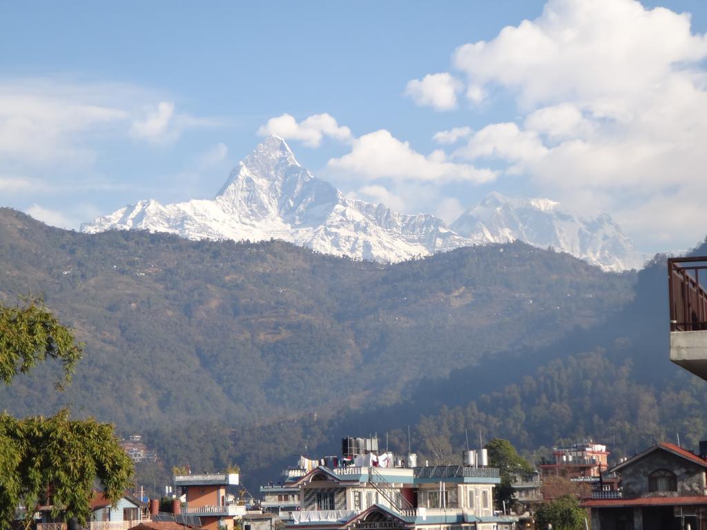 Hotel Diplomat Pokhara Exterior foto